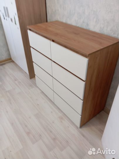 Комод белый