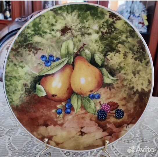 Винтажные тарелки с фруктами