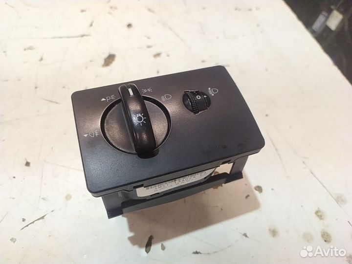 Переключатель света Форд Фокус 2