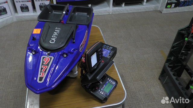 Прикормочный кораблик с gps и эхолотом сармат