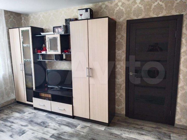 2-к. квартира, 56 м², 3/5 эт.
