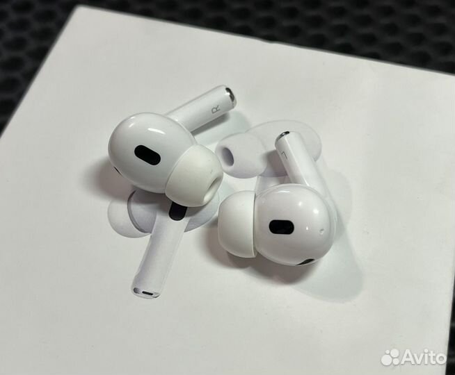 Оригинал наушник Airpods Pro 2 левый/правый