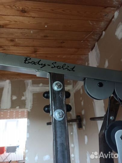 Тренажер тяга верхнего и нижнего блока