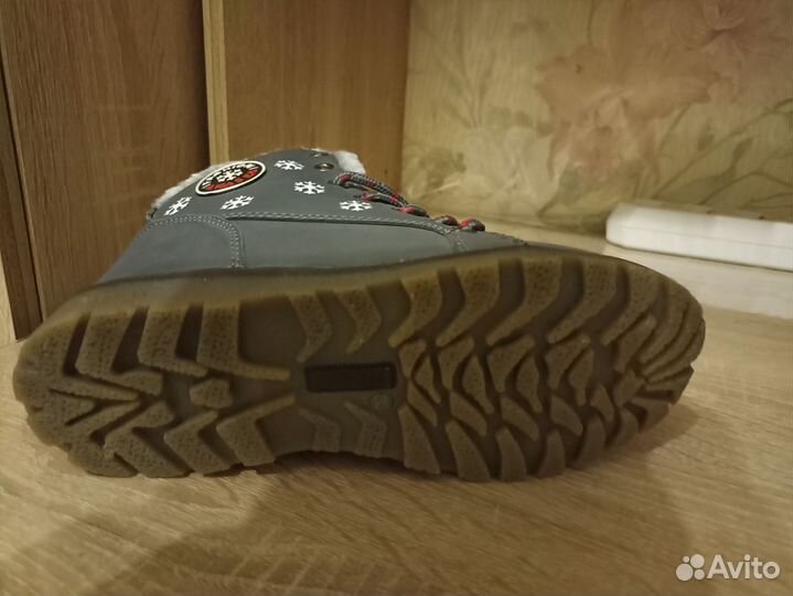 Ботинки женские зимние