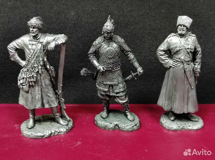 Статуэтки, бюст Викинги, Рыцари, Казаки, Спартанцы