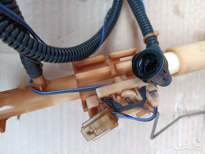 Датчик уровня топлива Nissan Xtrail t31