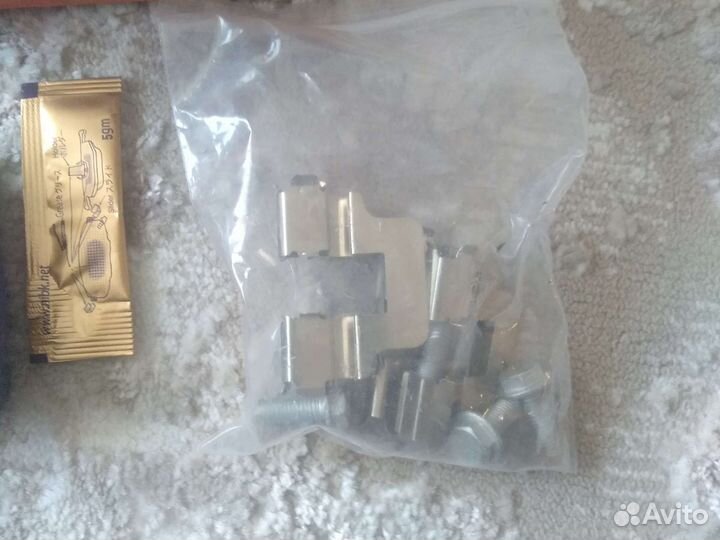 Тормозные колодки задние