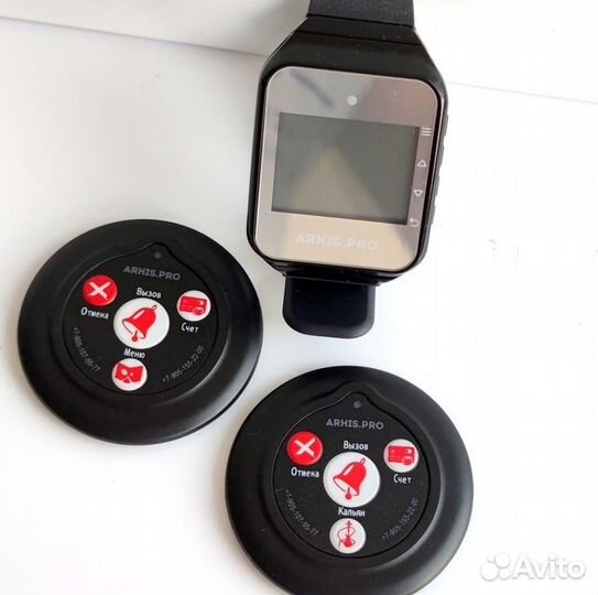 Кнопка и часы вызова официанта в ассортименте