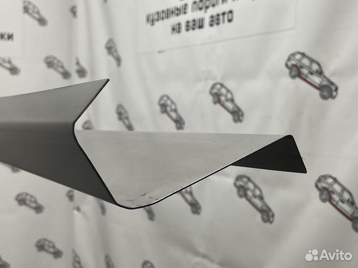 Renault Sandero порог + усилитель правый