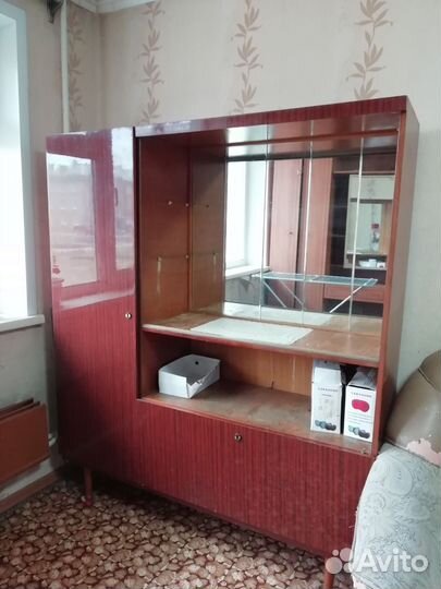 Буфеты и серванты бу