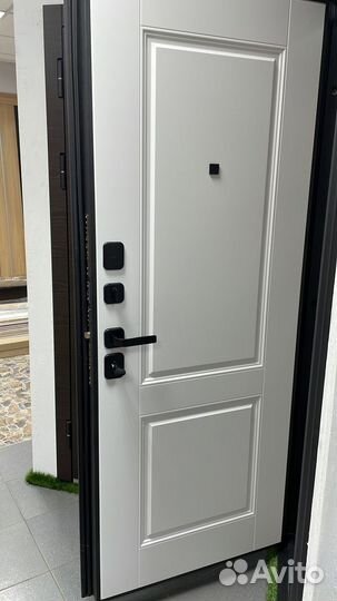 Дверь входная с установкой под ключ