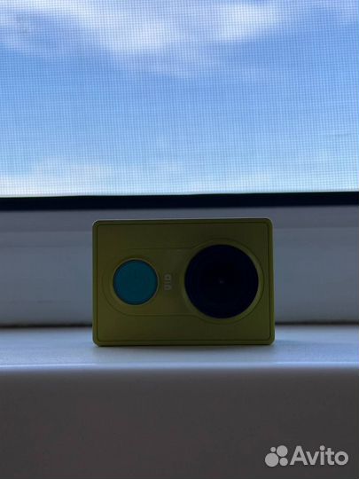Экшен камера xiaomi yi