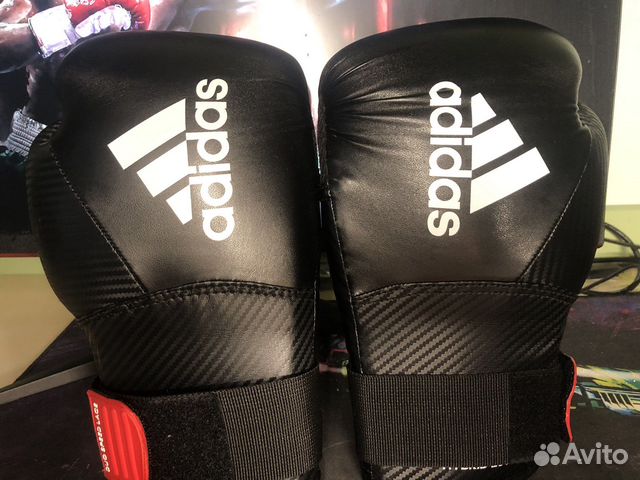 Боксерские перчатки adidas hybrid 250 14oz