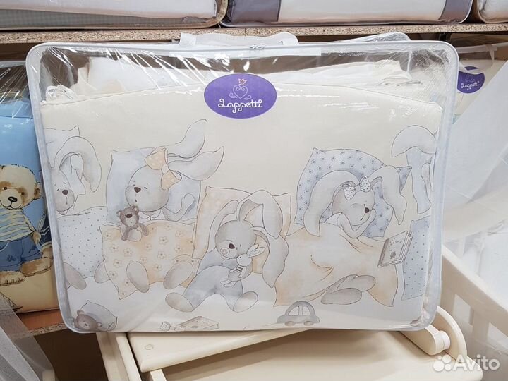 Комплект в кроватку фирмы lappetti
