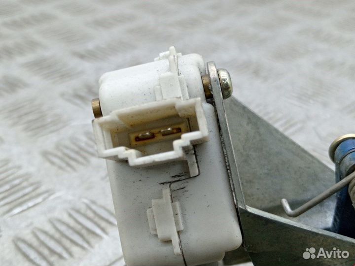 Ручка крышки багажника для Volkswagen Polo 4