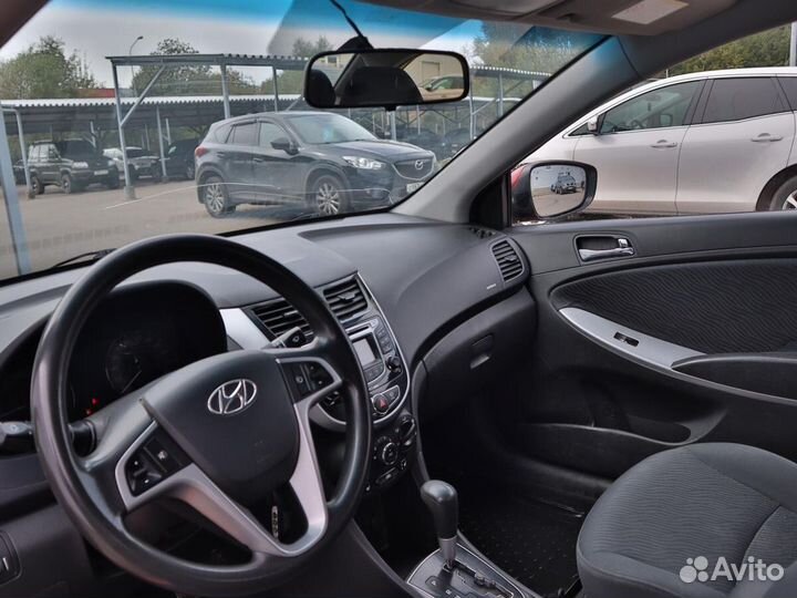 Hyundai Solaris 1.6 AT, 2011, 198 228 км