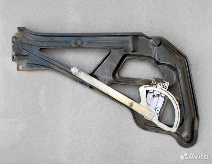 Стеклоподъемник передней правой двери VW LT 28