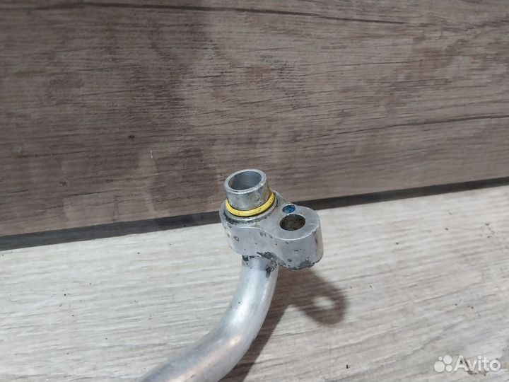 Трубка кондиционера Mitsubishi Carisma