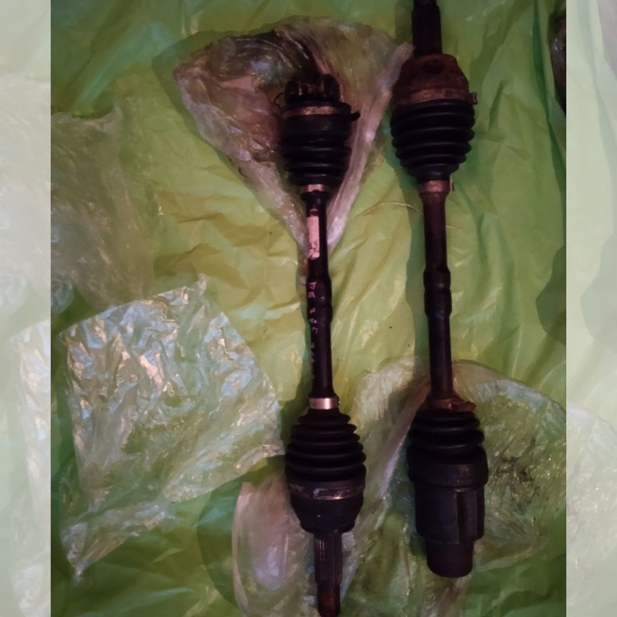 mazda demio привод правый - Купить запчасти и аксессуары для