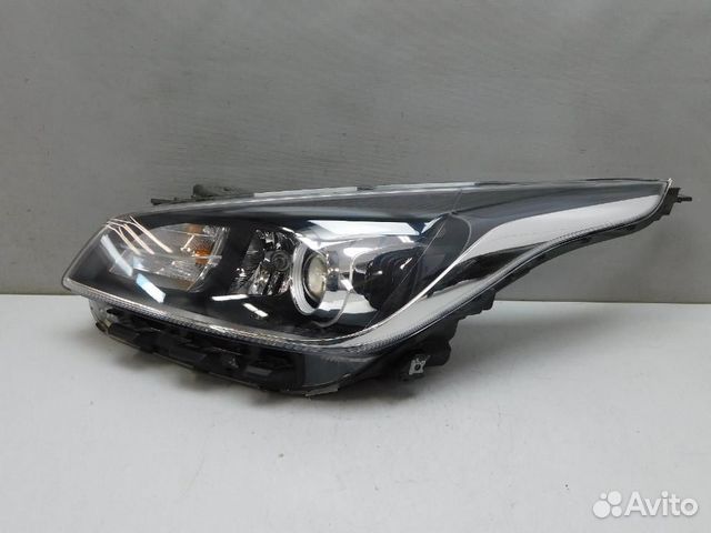 Фара левая Kia Rio