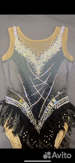 Купальник для художественной гимнастики