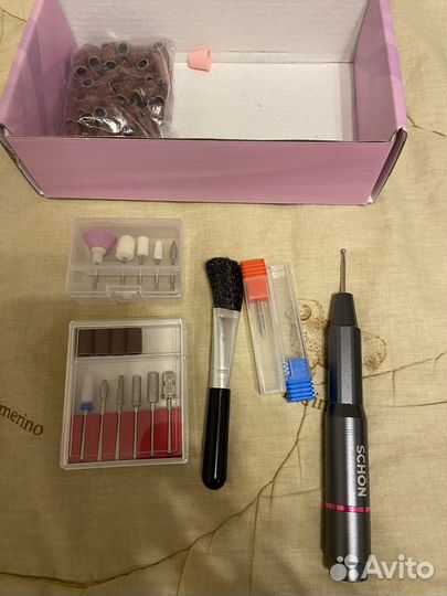 Машинка для маникюра и педикюра