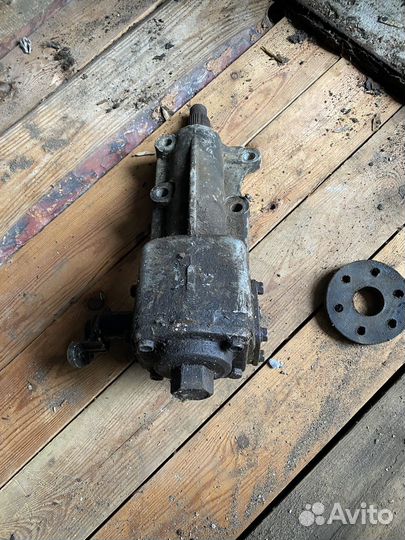 Рулевой редуктор газ 2410, 3102 Волга