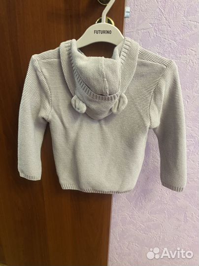 Кофта вязаная с капюшоном