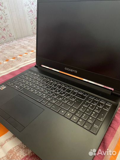 Игровой ноутбук Gigabyte RTX3060, Ryzen 7 5800H, 2
