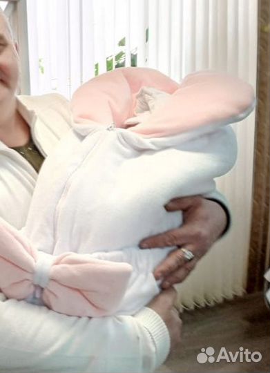 Конверт на выписку для девочки