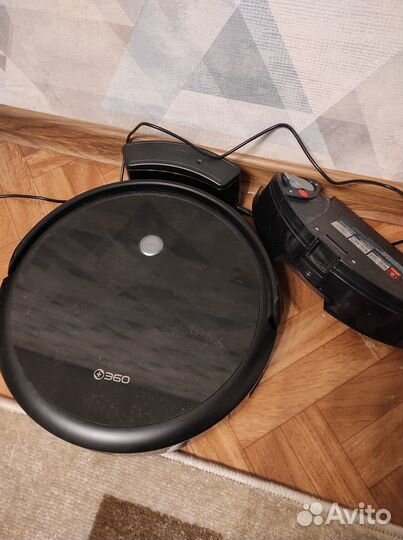 Робот пылесос 360