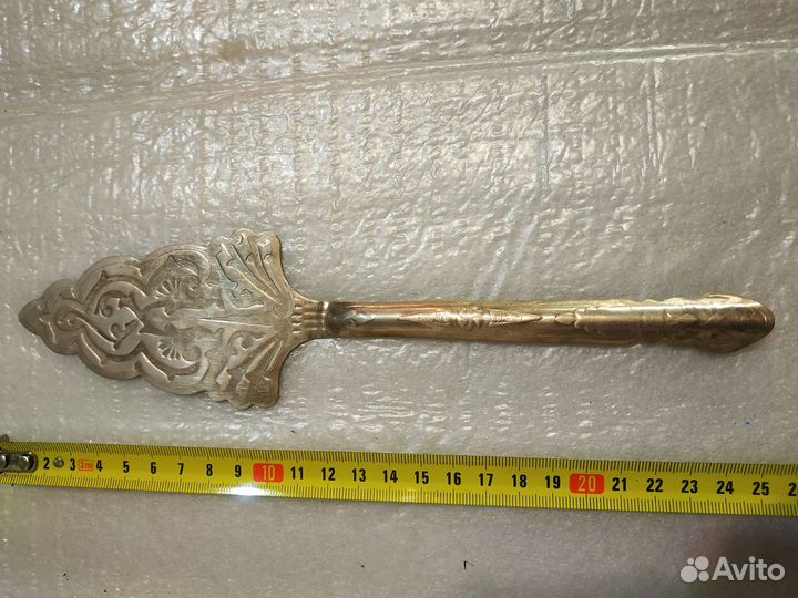 Мельхиоровая лопатка