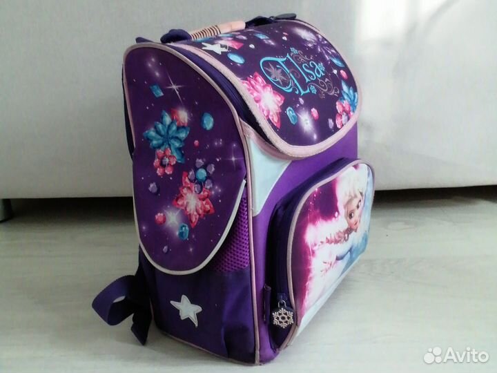 Школьный рюкзак