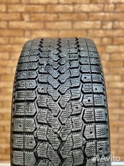 Yokohama F700Z 225/50 R17 98Q