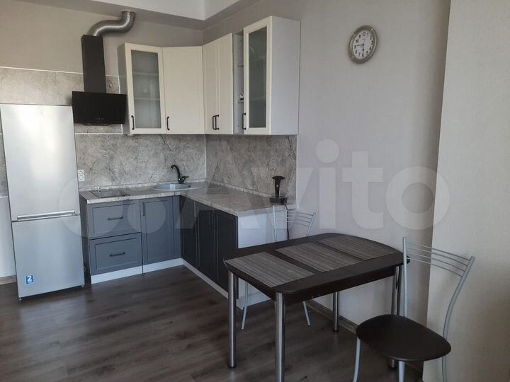 Квартира-студия, 37,8 м², 6/8 эт.