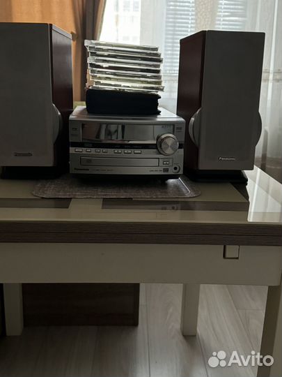 Музыкальный центр с DVD panasonic