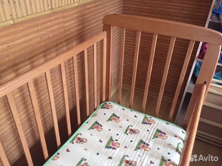 Маятниковая кровать с матрасом (пружинный блок и к