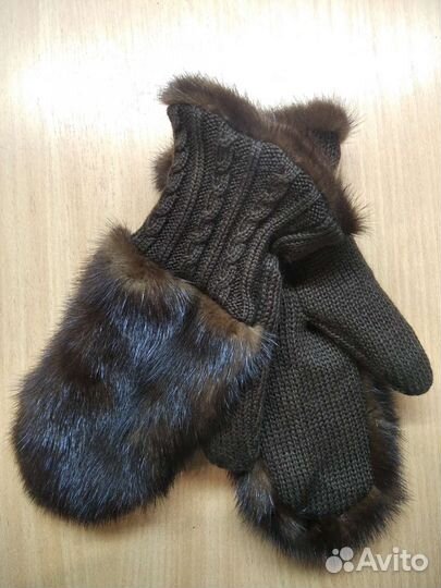 Варежки из норки и трикотажа