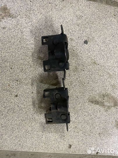 Замок капота mercedes w210 w202