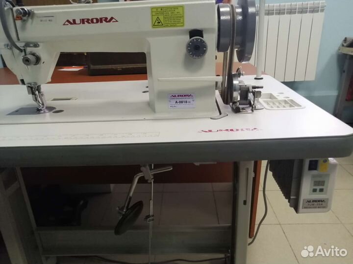 Швейная машина с тройным продвижением Aurora