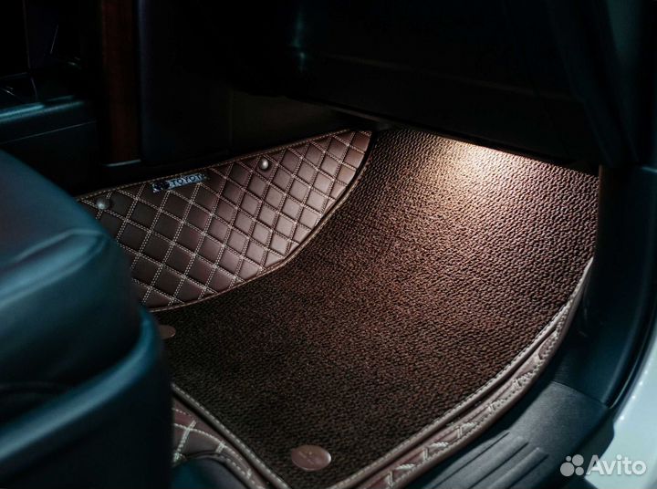 Автоковрики на Toyota Land Cruiser