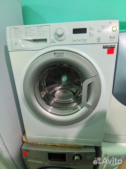 Стиральная машина Ariston 6кг узкая