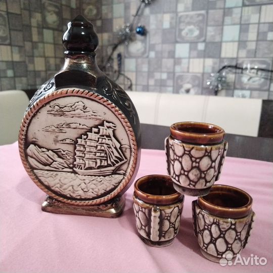 Бутылка Штоф с рюмками