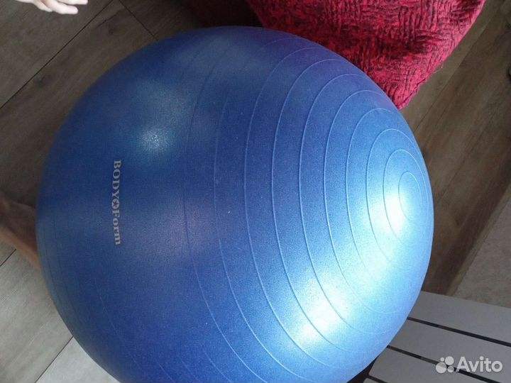 Гимнастический мяч 65