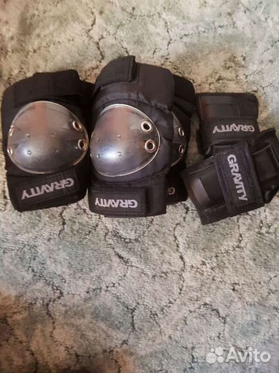 Ролики с сумкой и защитой