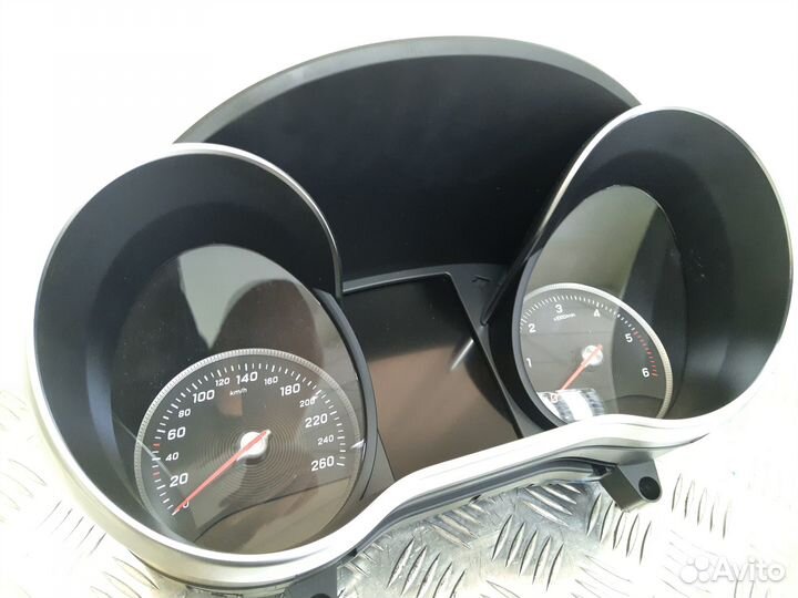 Б/У Панель приборов 260км/ч MB W205 2014,MB GL