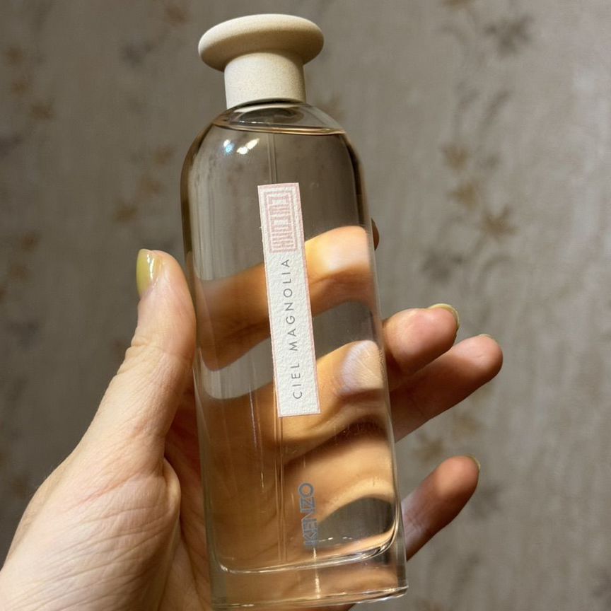 магнолия Купить парфюмерию 🧴 в Москве: духи и туалетную воду