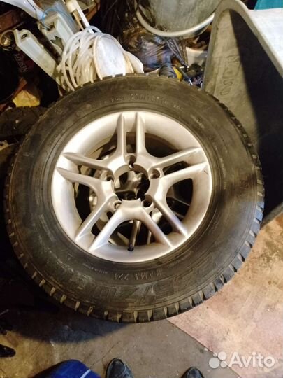 КАМА Кама-221 235/70 R16 103Q