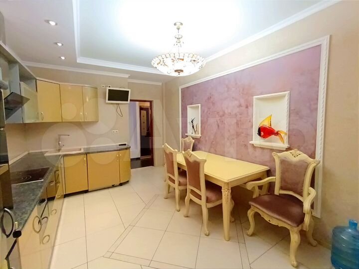 3-к. квартира, 96,4 м², 16/17 эт.