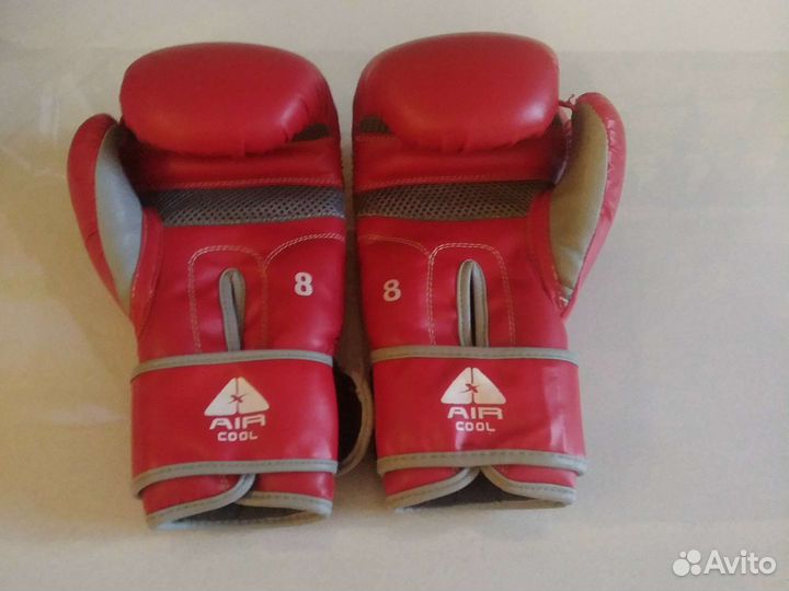 Перчатки для бокса. Защита для голени